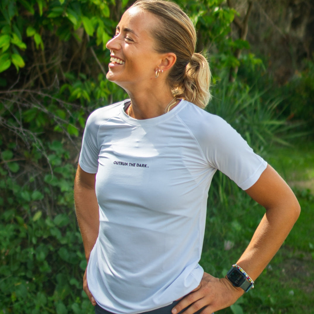 Outrun Signature Women's Performance Tee