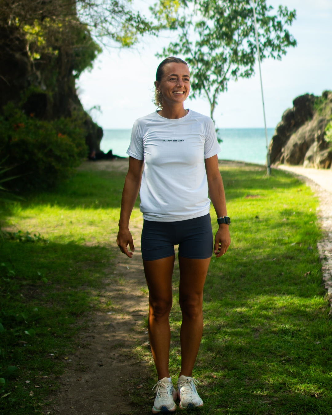 Outrun Signature Women's Performance Tee